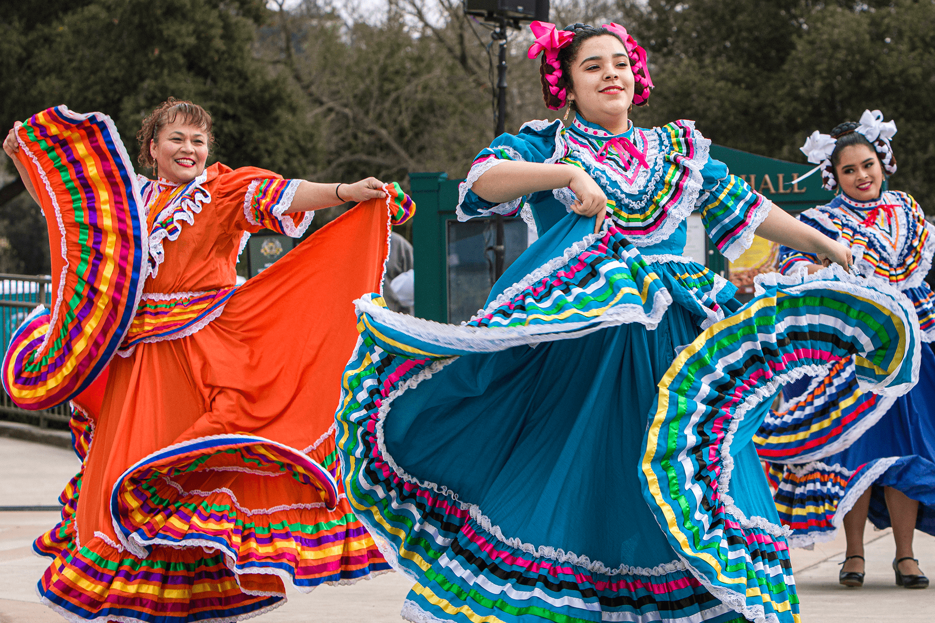 Image of Folkloric Dancers in traditional costume dancing in front of Atascadero City Hall - Photo by Keith Bergher